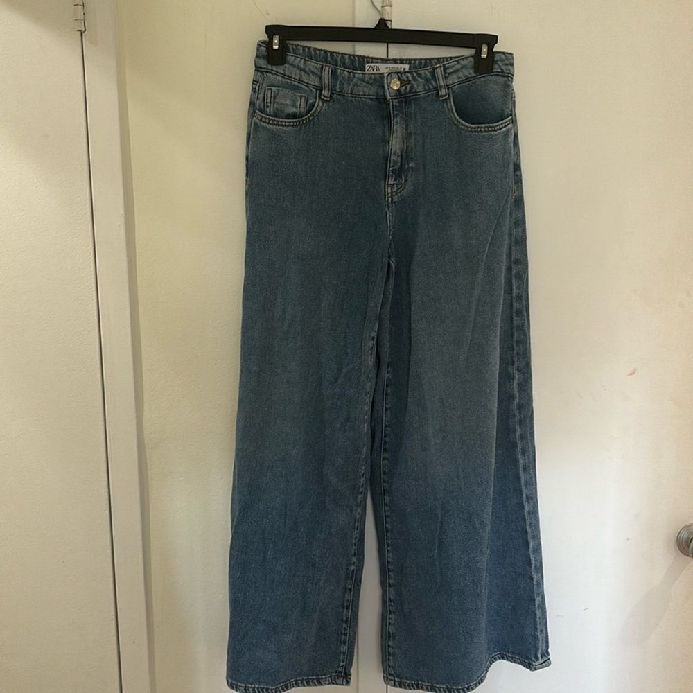 Wide leg jeans